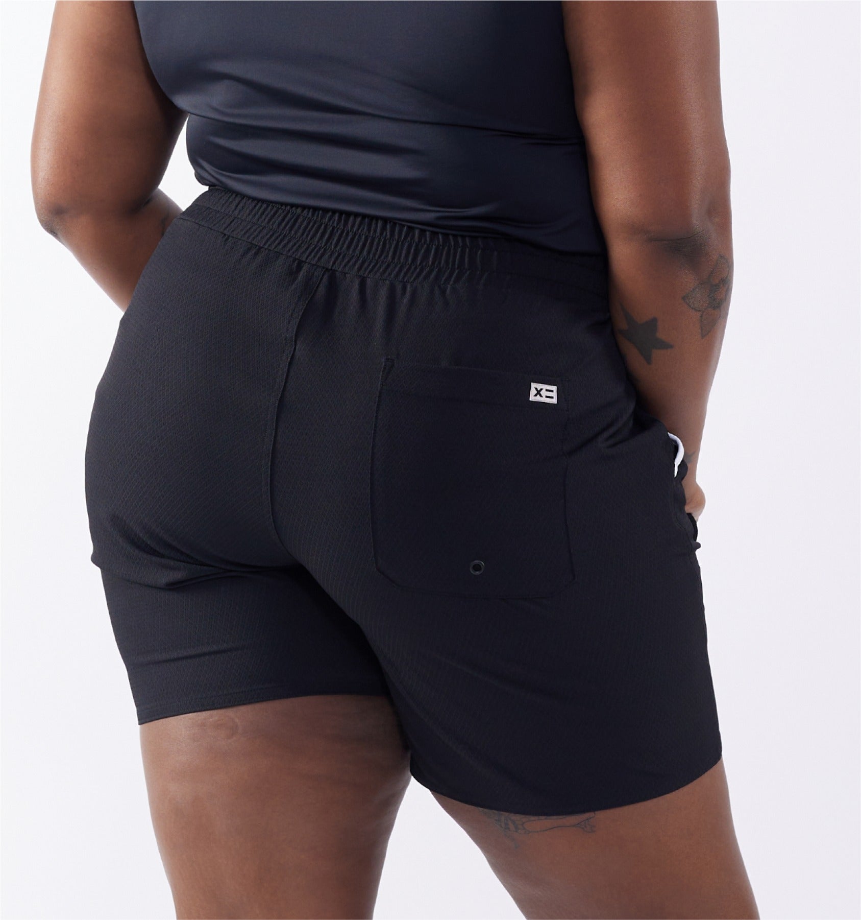 Model:Saira is 5'7" and wear a 2x